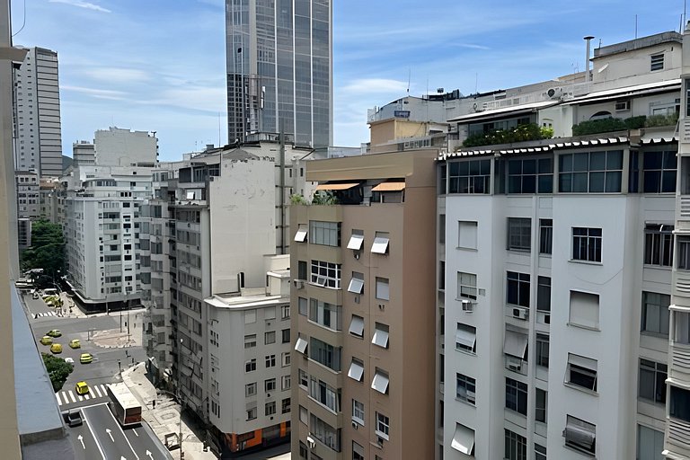 Apartamento em Copacabana a 150 metros da Praia