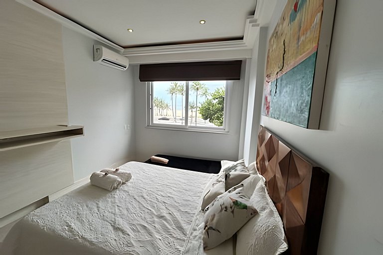 Em Frente ao Mar - Copacabana -