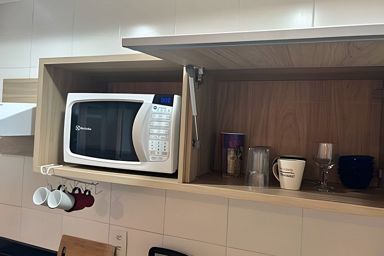 Flat em Rio2, cozinha equipada, piscina, internet de 500 Mb