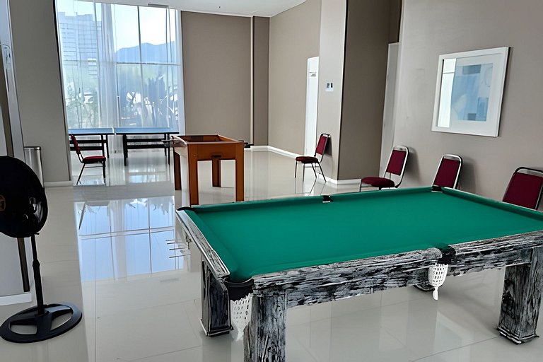 Flat em Rio2, cozinha equipada, piscina, internet de 500 Mb