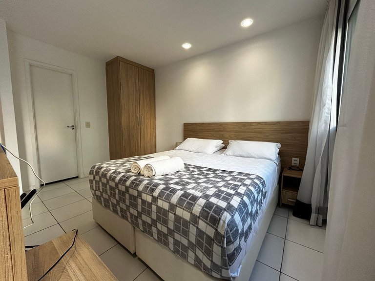Flat em Rio2, cozinha equipada, piscina, internet de 500 Mb