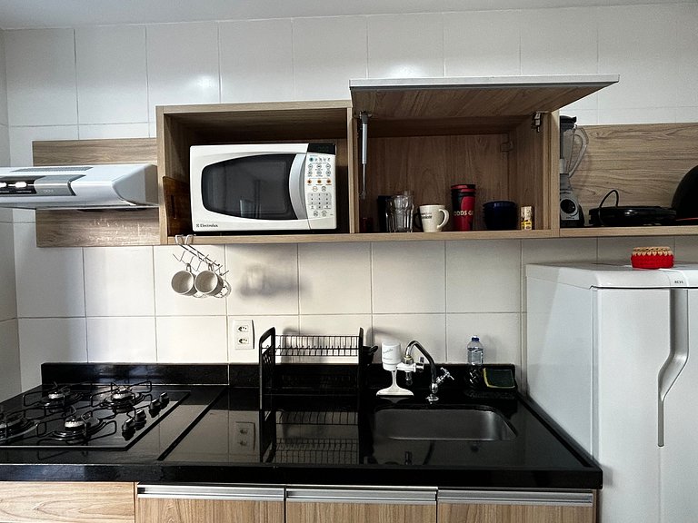Flat em Rio2, cozinha equipada, piscina, internet de 500 Mb