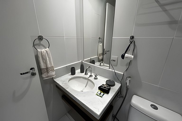 Flat |Cozinha |Lavanderia |Gym |Piscina |Sauna