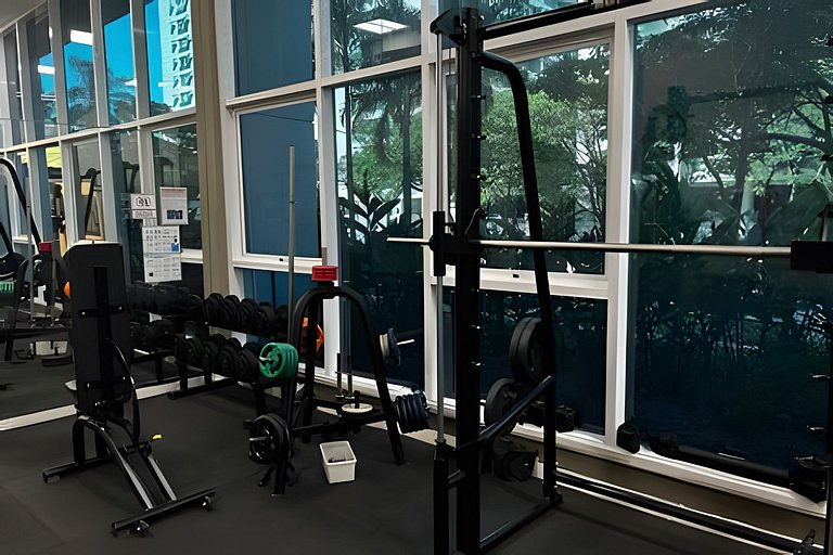 Flat |Cozinha |Lavanderia |Gym |Piscina |Sauna