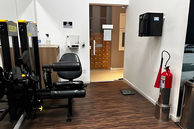 Flat |Cozinha |Lavanderia |Gym |Piscina |Sauna