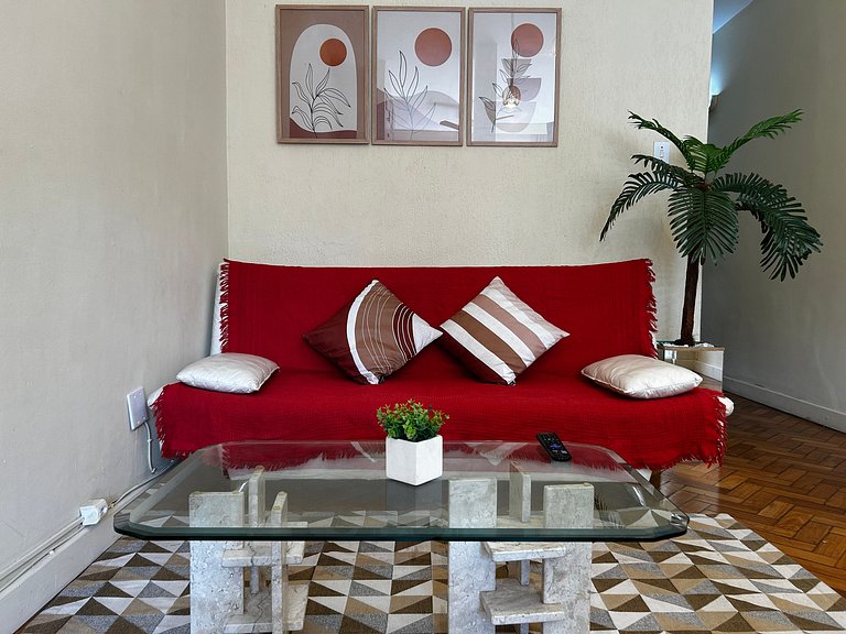 Apartamento em Copacabana vista lateral do mar