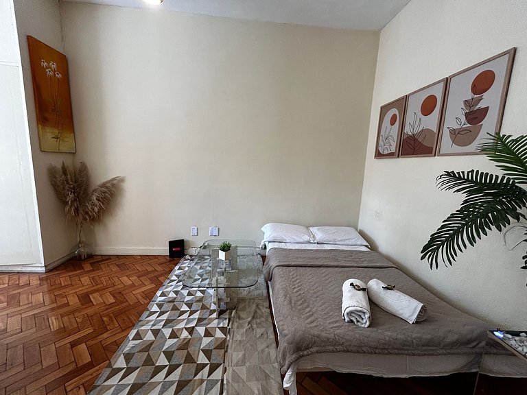 Apartamento em Copacabana vista lateral do mar