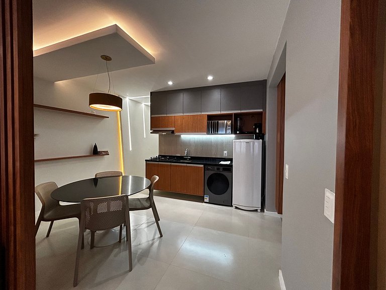 Apart 150mts da Praia - Moderno - Cozinha - Lavanderia