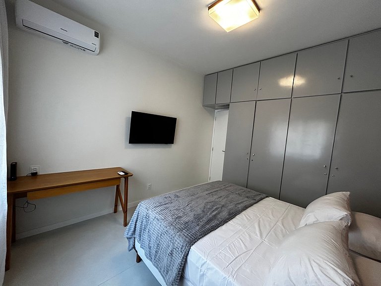 Apart / 150mts da Praia Copacabana/ Moderno/ Cozin