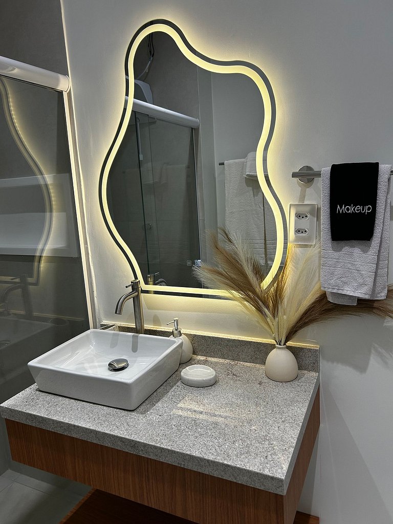 Apart / 150mts da Praia Copacabana/ Moderno/ Cozin