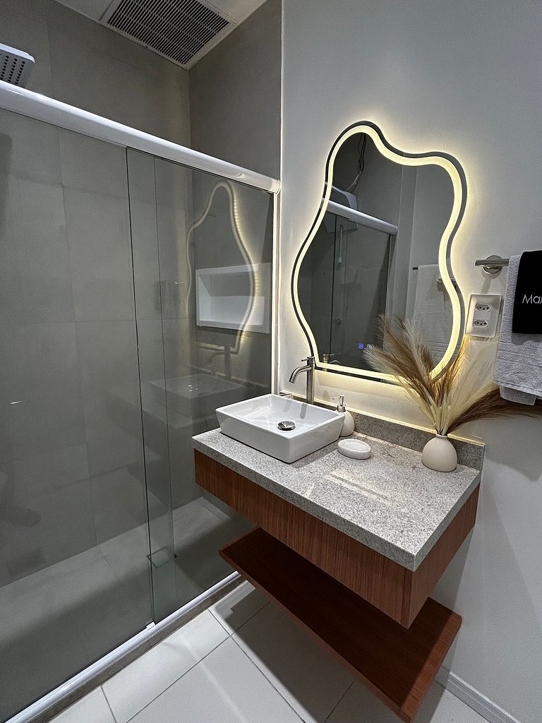 Apart / 150mts da Praia Copacabana/ Moderno/ Cozin