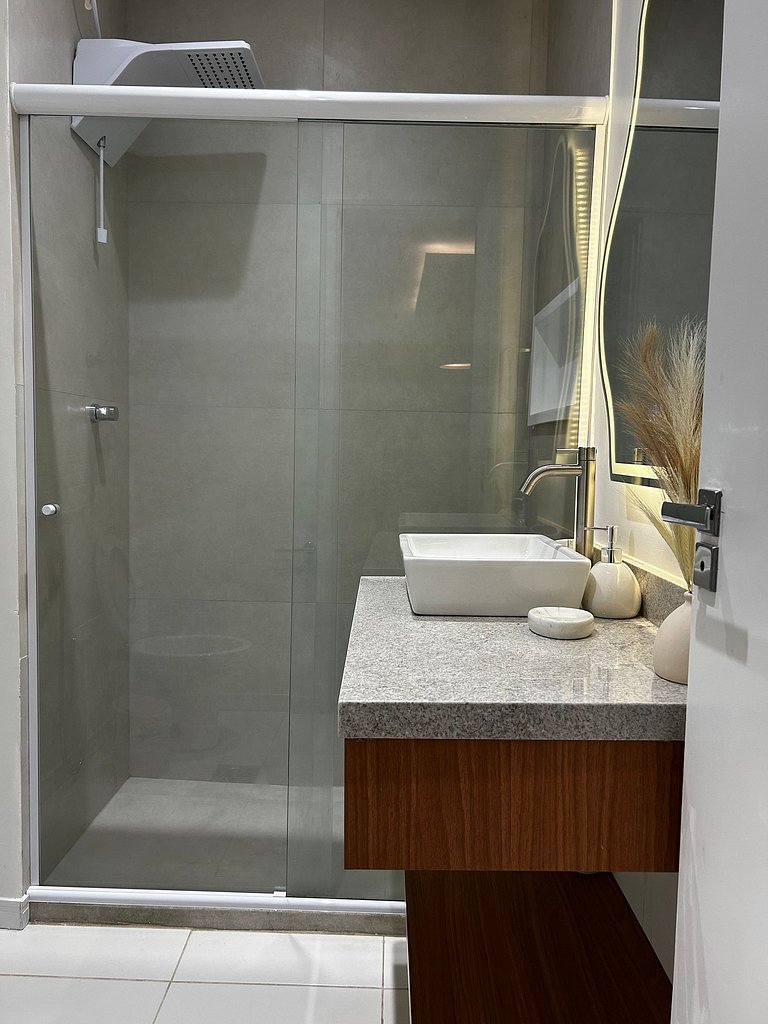 Apart / 150mts da Praia Copacabana/ Moderno/ Cozin