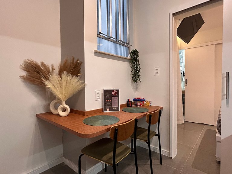 Apart | 150mts da Praia Copacabana| Moderno| Cozin