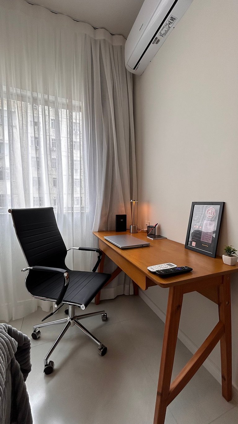 Apart / 150mts da Praia Copacabana/ Moderno/ Cozin